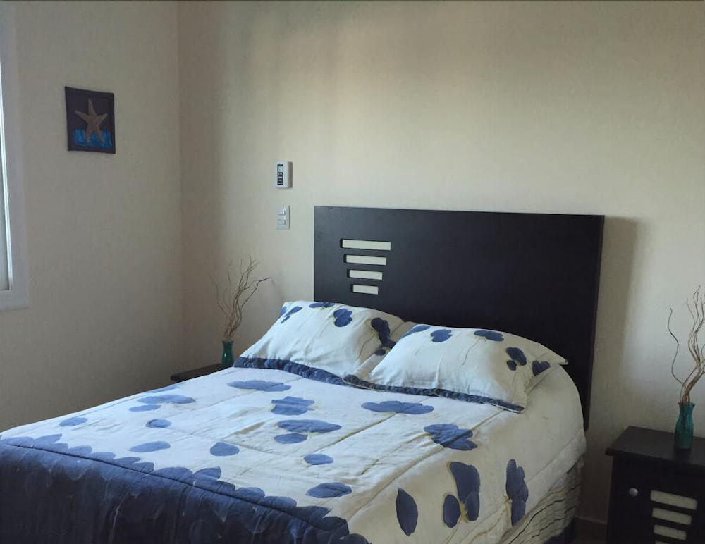 Hotel Pacifika Marina 3*